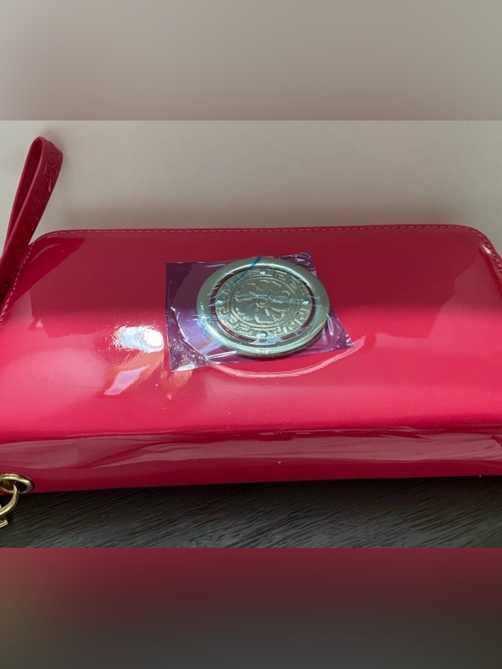 Chic Hot Pink Faux Patent Leather Women's Wristlet Clutch Wallet - NWOT